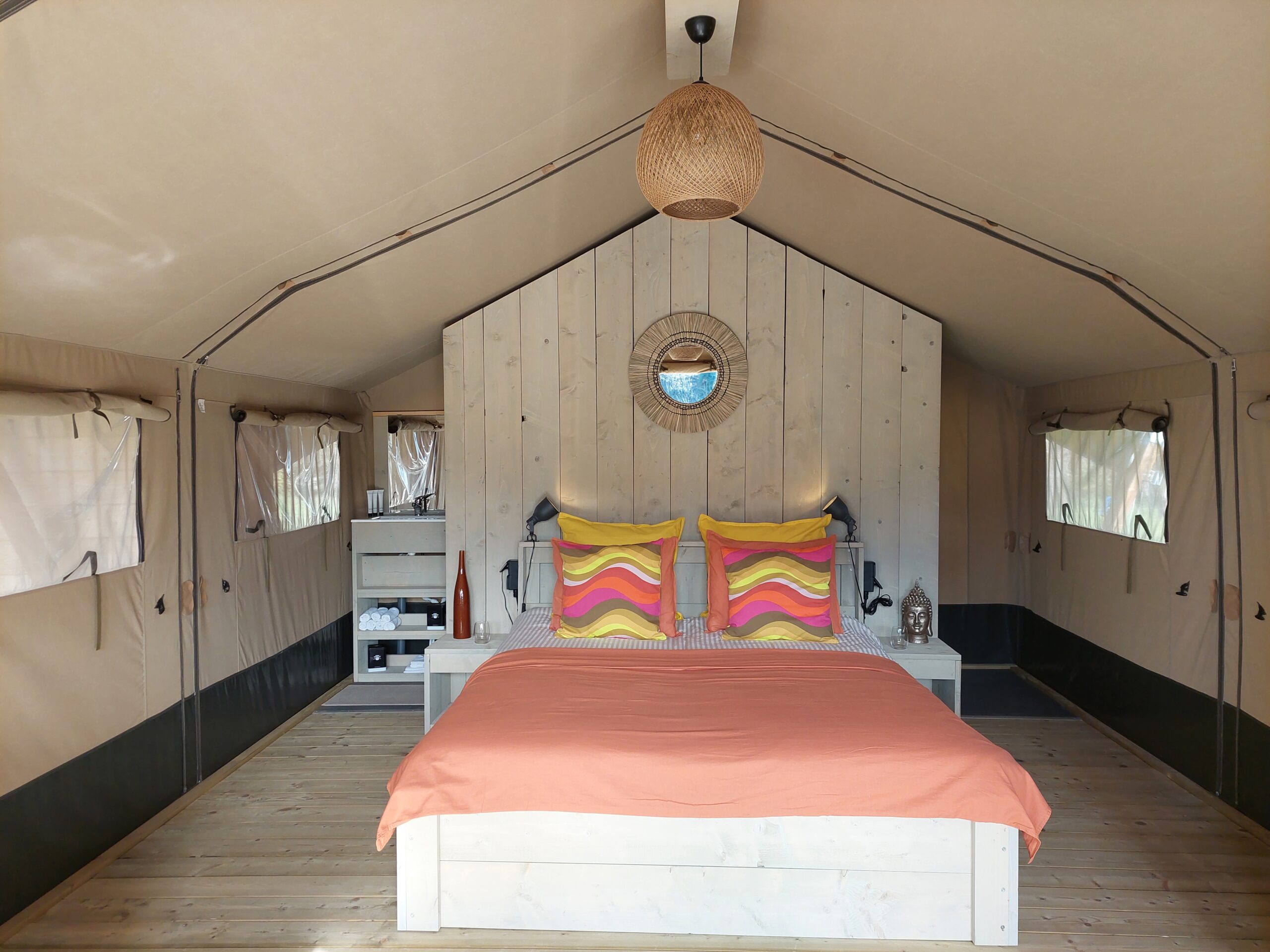 bed in tent