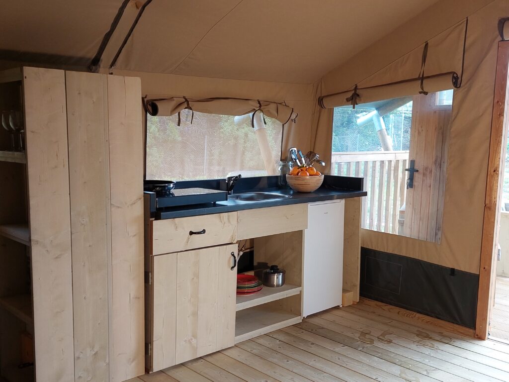 Keuken in de tent